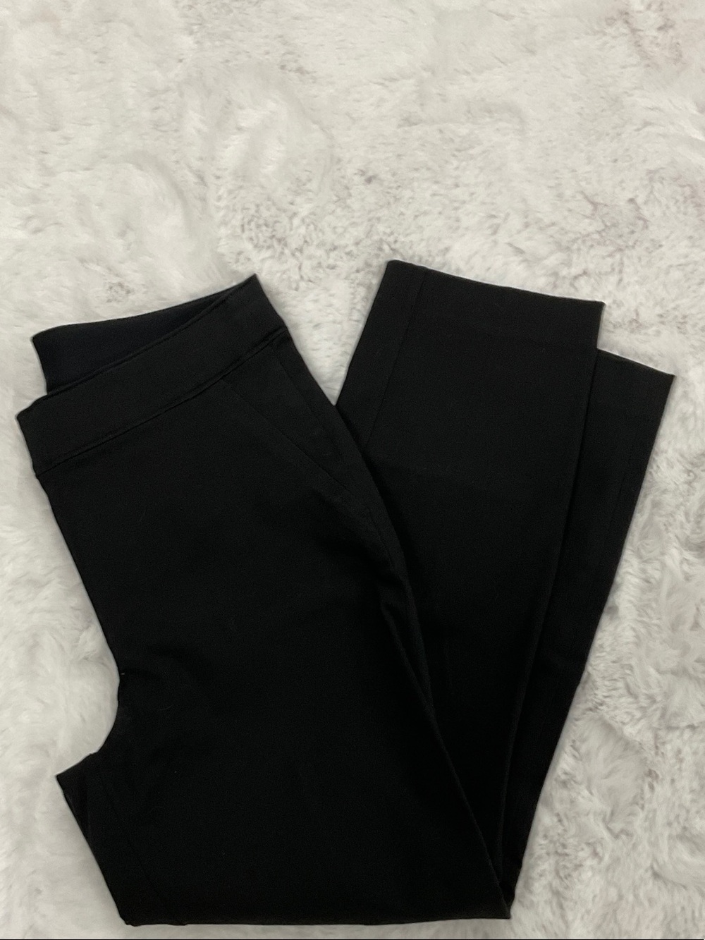 SPANX Black On the Go Straight Leg Cropped  Pants